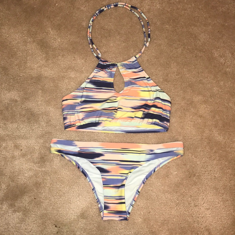 Roxy Bathing Suit Set